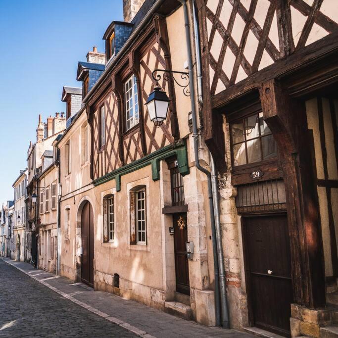 Appartement T2 Independant Au Coeur De La Ville Bourges Exteriör bild